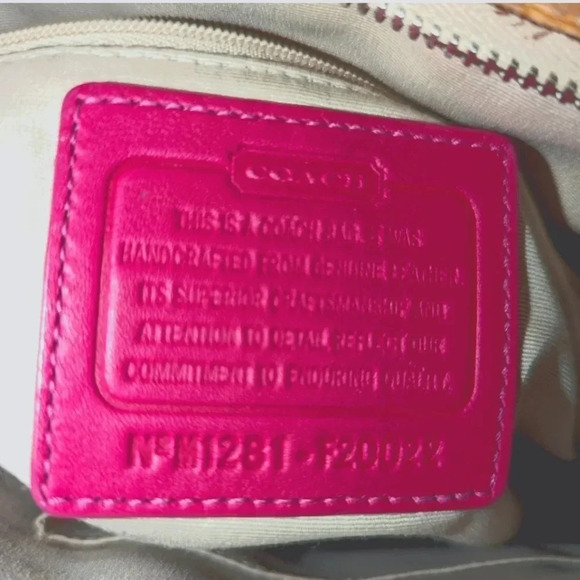 Coach Peyton Embossed Patent Convertible Hobo In Crimson Pink And Tan - Picture 2 of 12